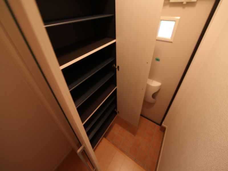 大型シューズボックスあり 同型モデルルーム