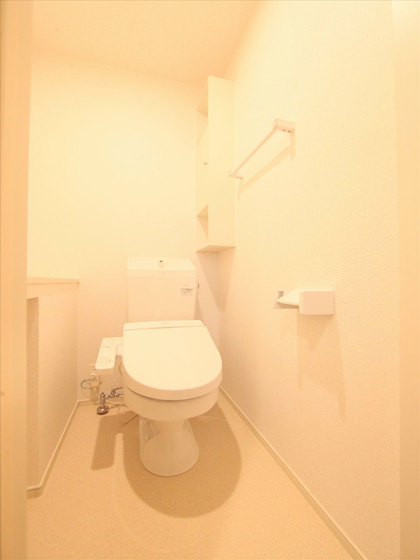 トイレ 温水洗浄便座機能付