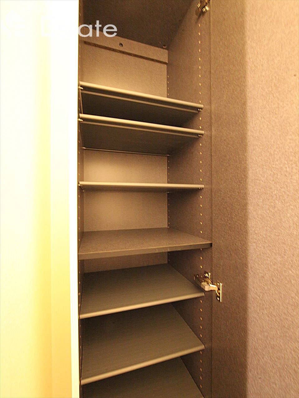 シューズボックス