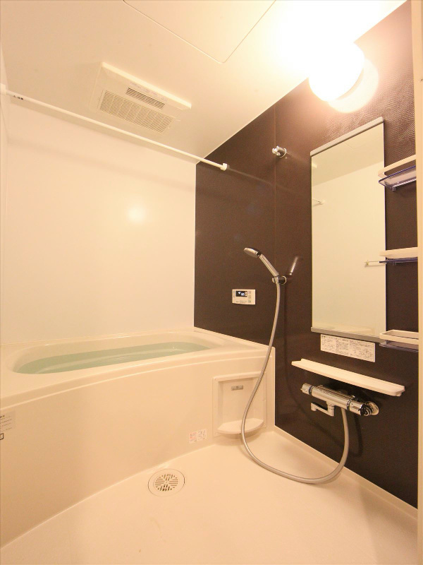 追い焚き機能付バスルーム