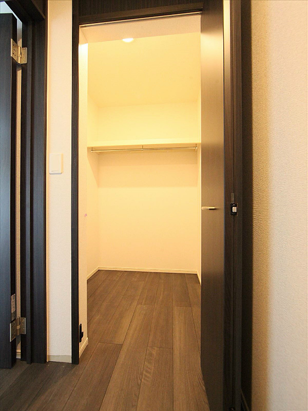 ウォークインクローゼット