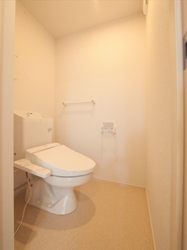 温水洗浄便座機能付