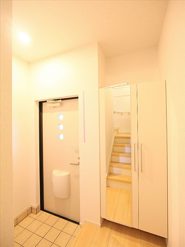 玄関 シューズボックス付