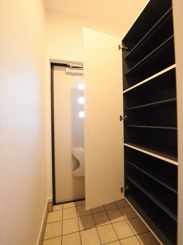 玄関★シューズボックス