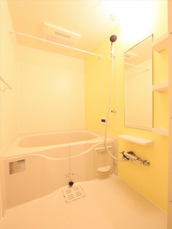 追い焚き機能付きバスルーム