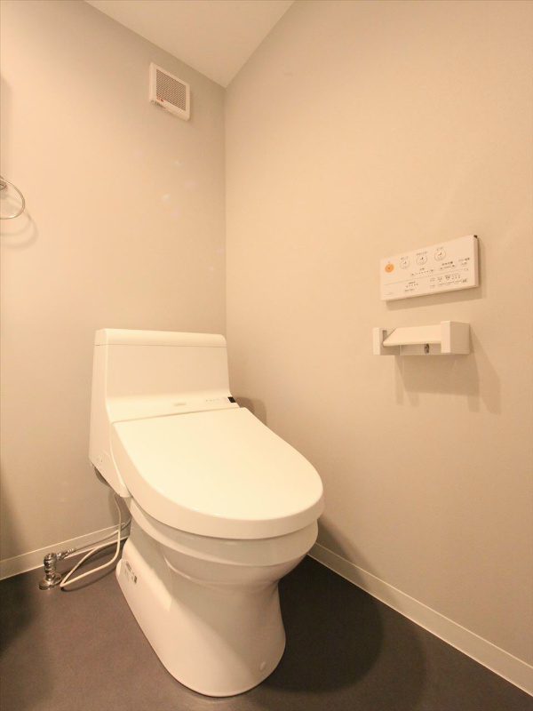 ウォシュレット付トイレ 同タイプ