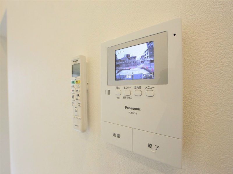 モニター付インターホン 同タイプ