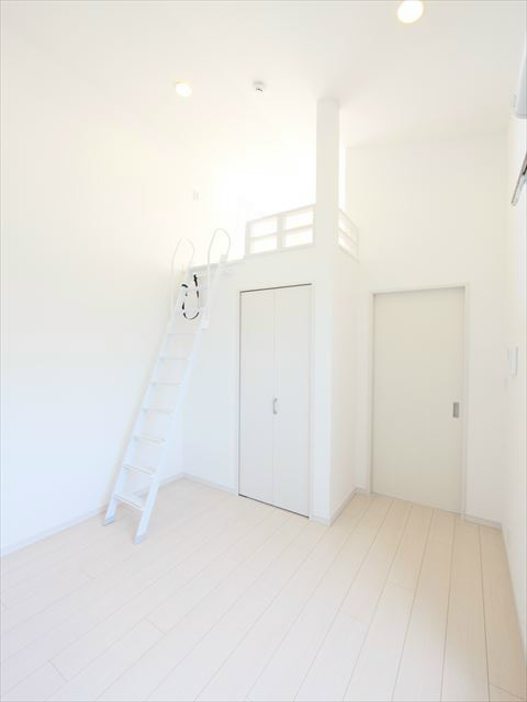 洋室5帖 ロフト3.5帖