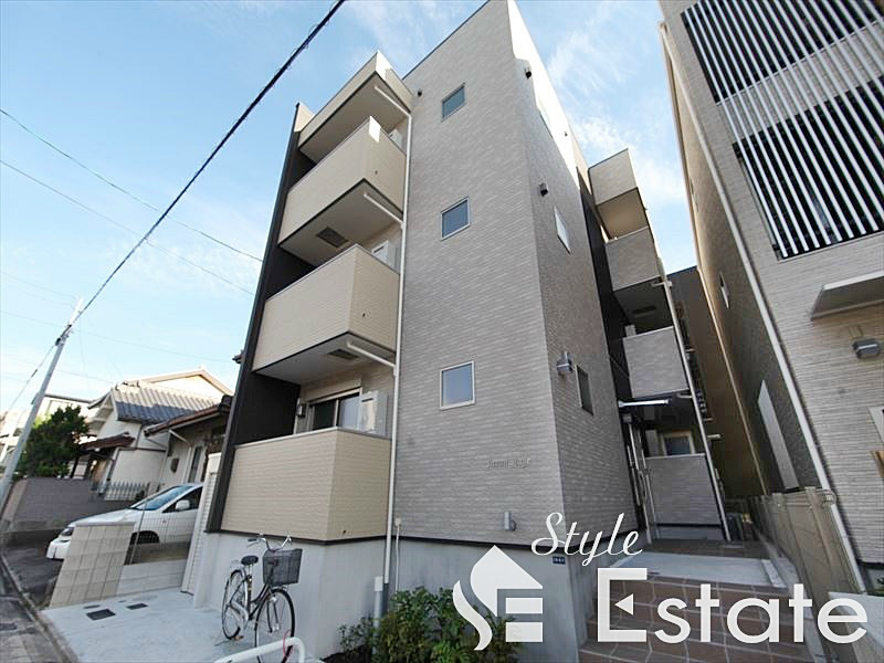 Sazan Stage (サザンステージ )