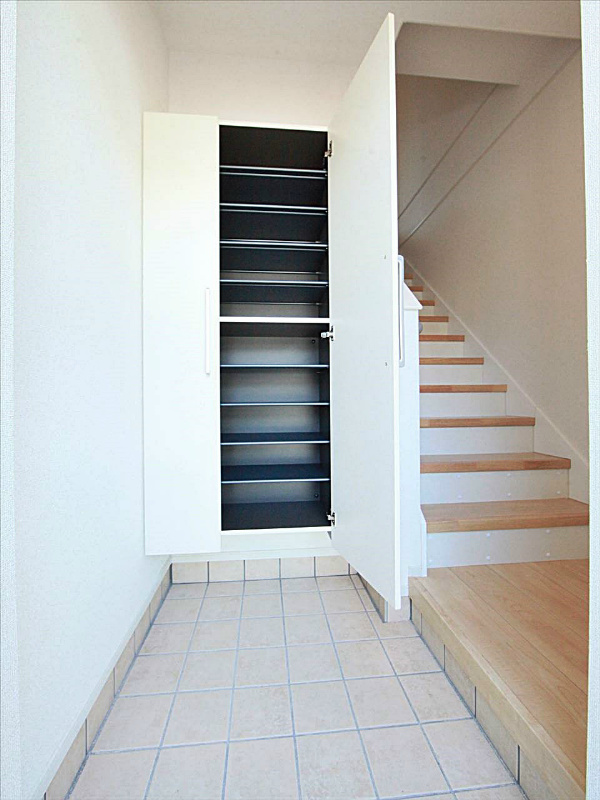 玄関 シューズボックス付