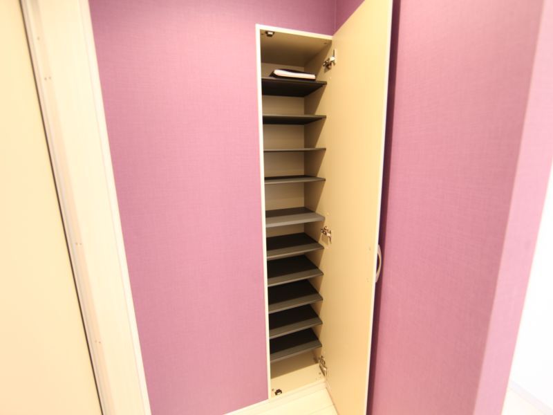 シューズボックス