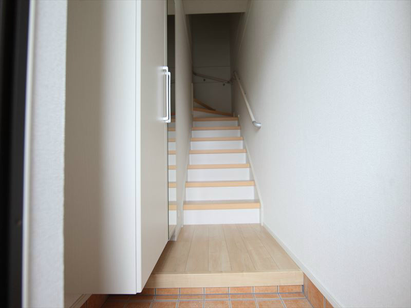 モデルルーム 保証人なしOK1フロアー1戸!玄関スペースシューズBOX付