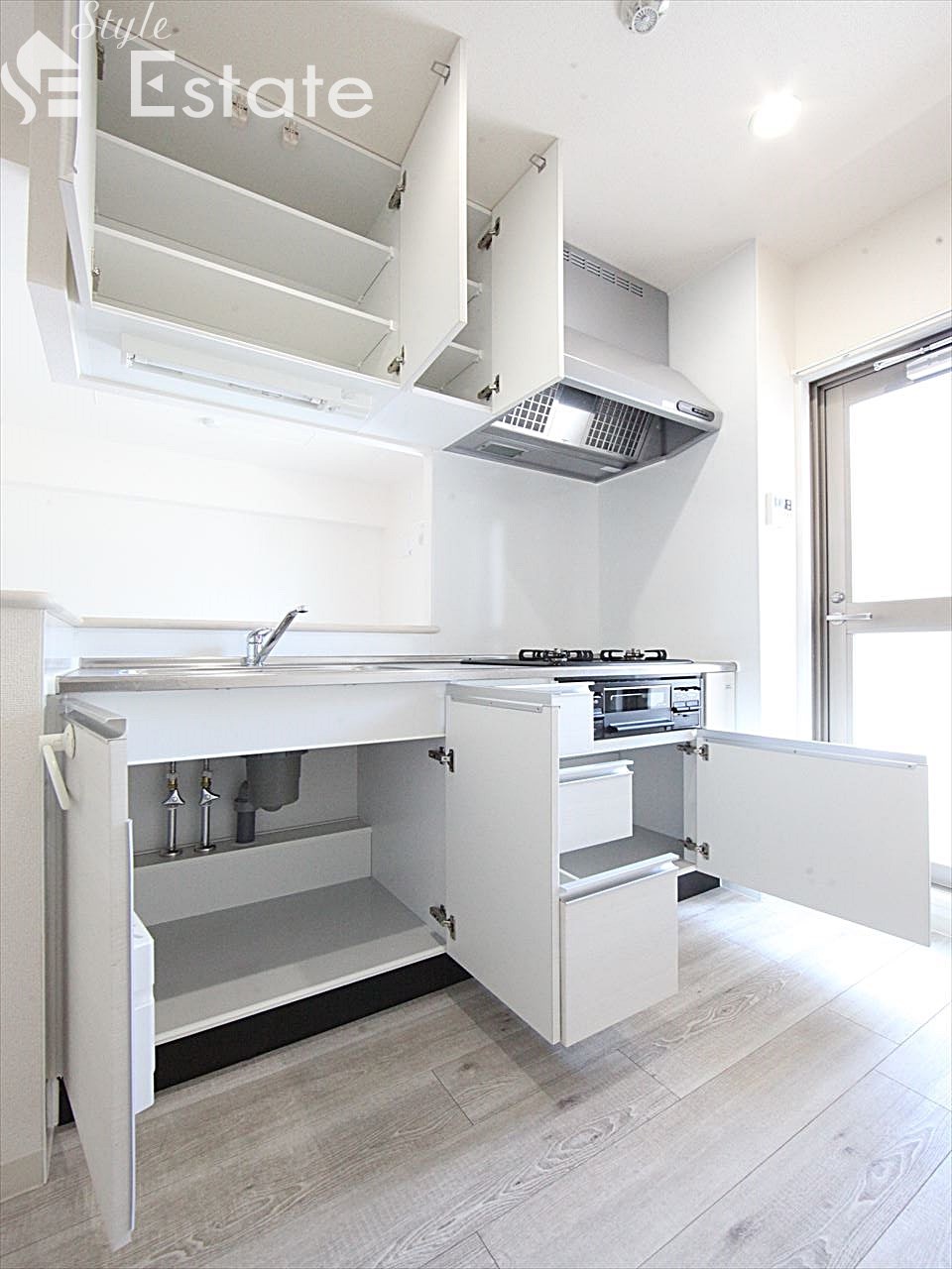 システムキッチン 3口コンロ グリル付