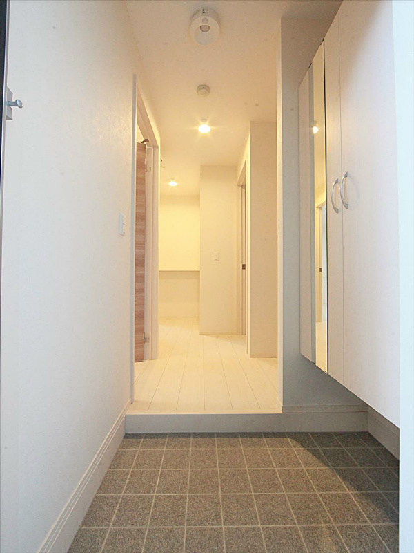 玄関 シューズボックス付