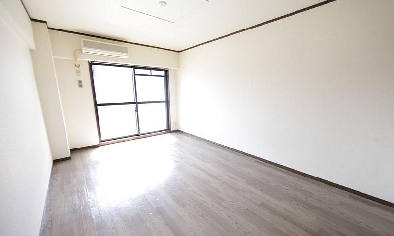 洋室8帖 エアコン付