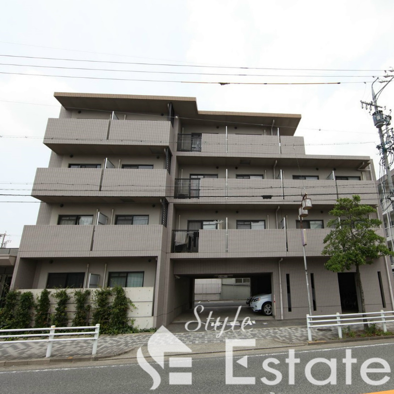 メゾンラフィネ　（メゾンラフィネ）