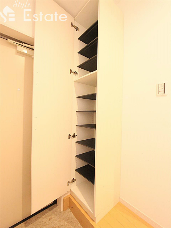 シューズボックス