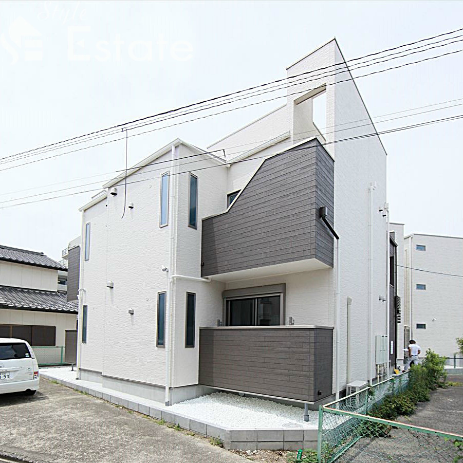 Grandtic Luce 栄生　（グランティックルーチェサコウ）