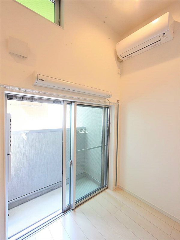 エアコン付いてます