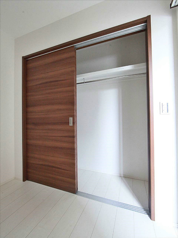 洋室★クローゼット