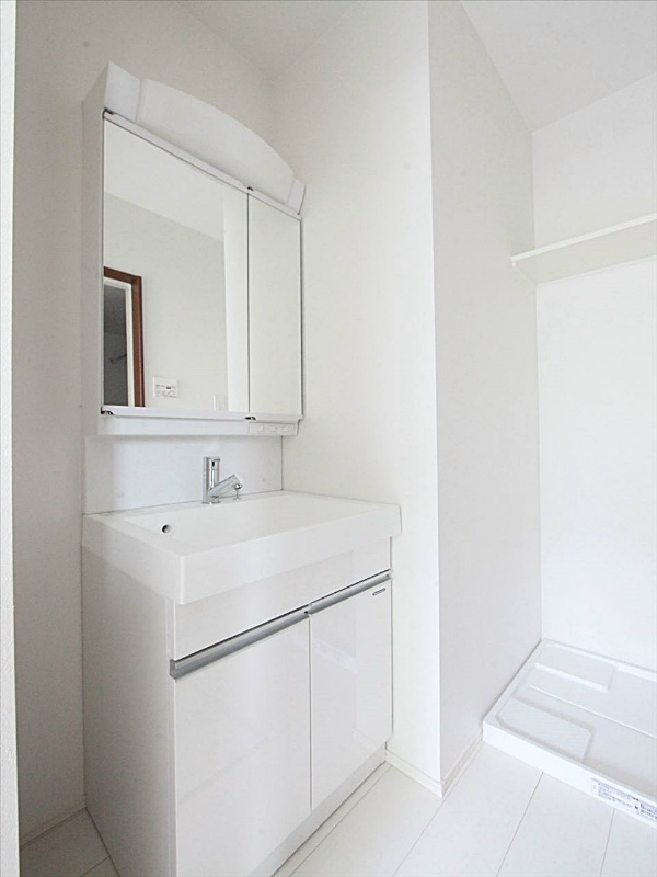 脱衣所 洗面台(シャンプードレッサー付)