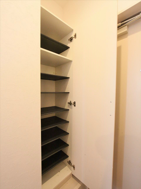 玄関 シューズボックス