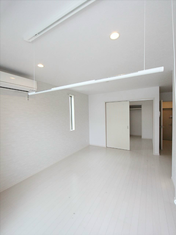 室内洗濯物干し