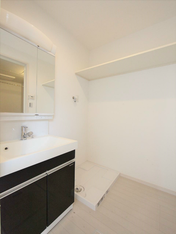 脱衣場 独立洗面台