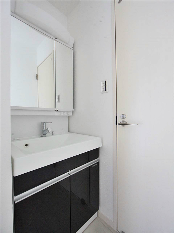 洗面台(シャンプードレッサー付)