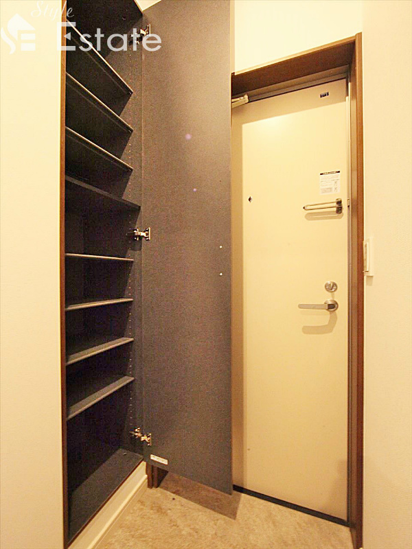 シューズボックス