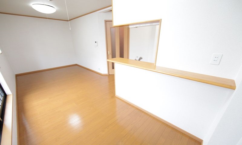 LDK 照明エアコンつき