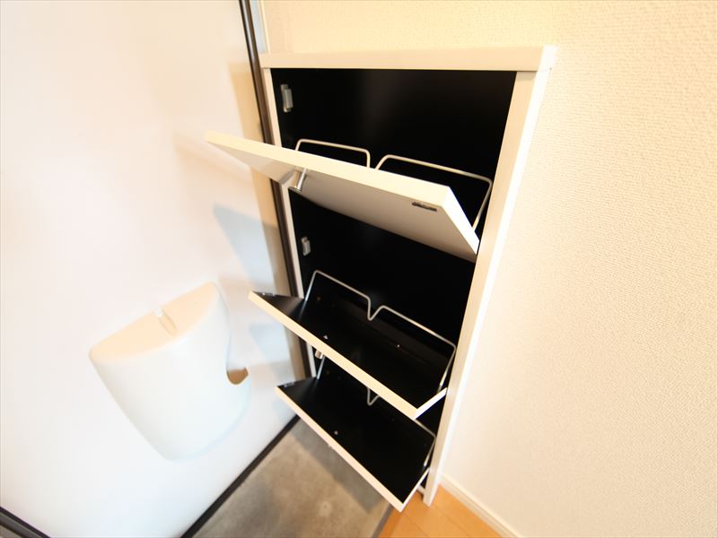 類似物件 シューズボックス付