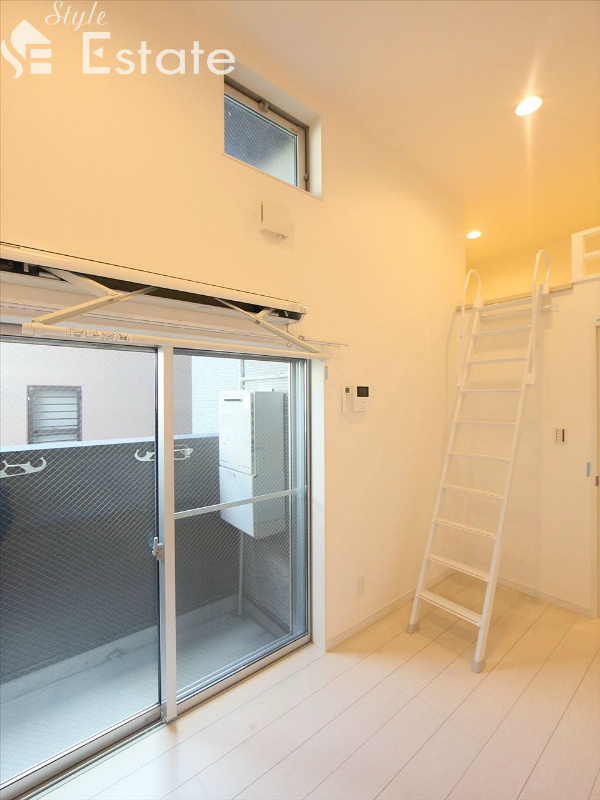 室内洗濯物干し