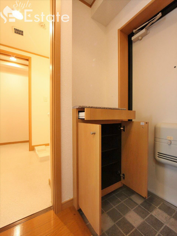 シューズボックス