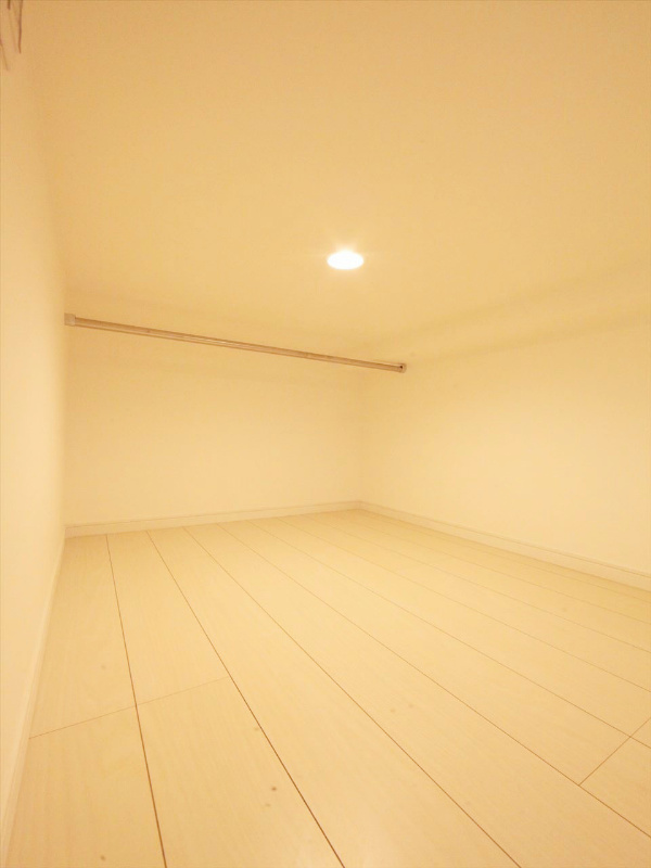 ハンガーパイプ付