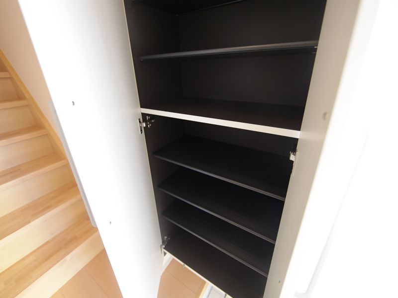 シューズボックス 同型モデルルーム