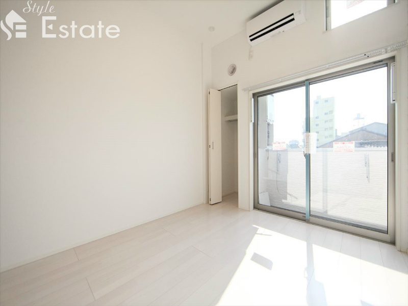 洋室 別角度から