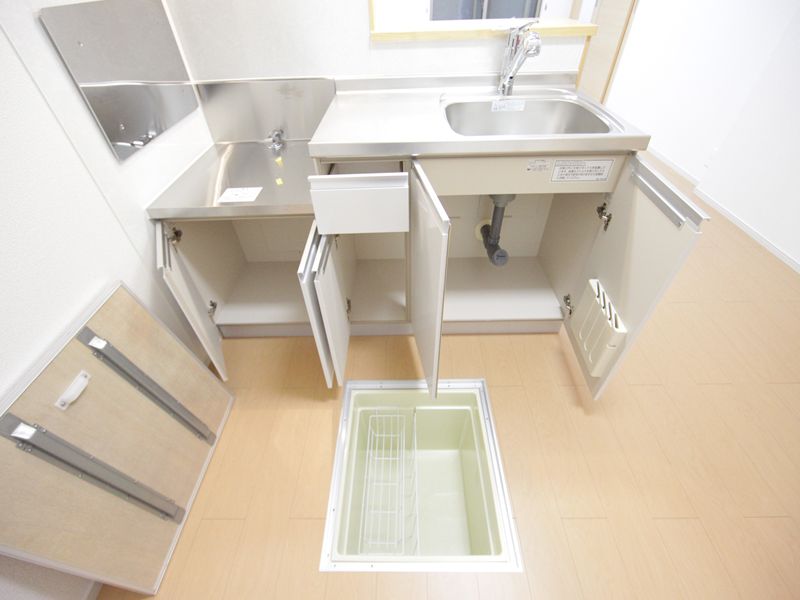 キッチン収納充実