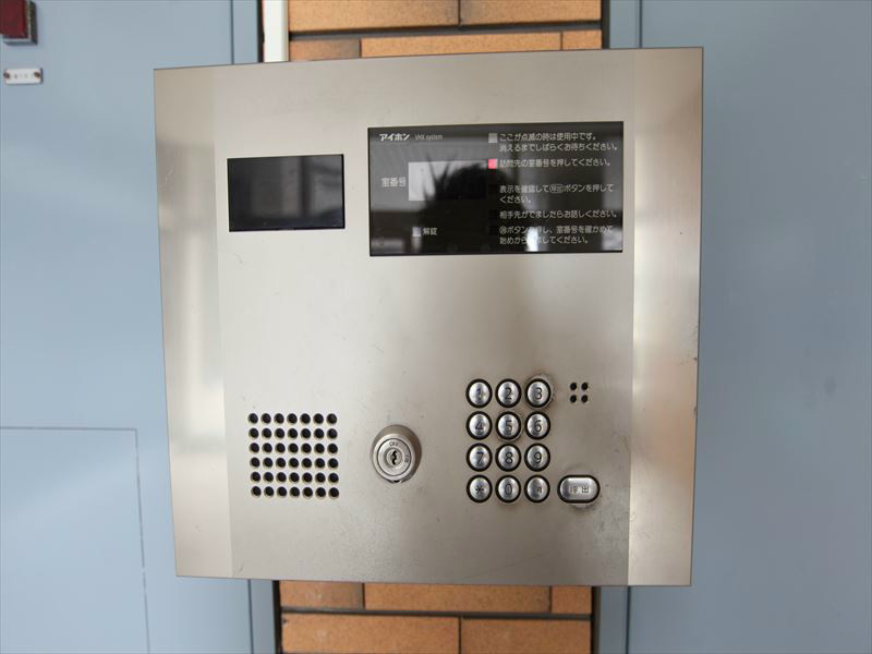 オートロック完備