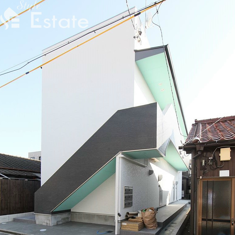 外観☆デザイナーズ☆保証人なしOK☆インターネット無料です