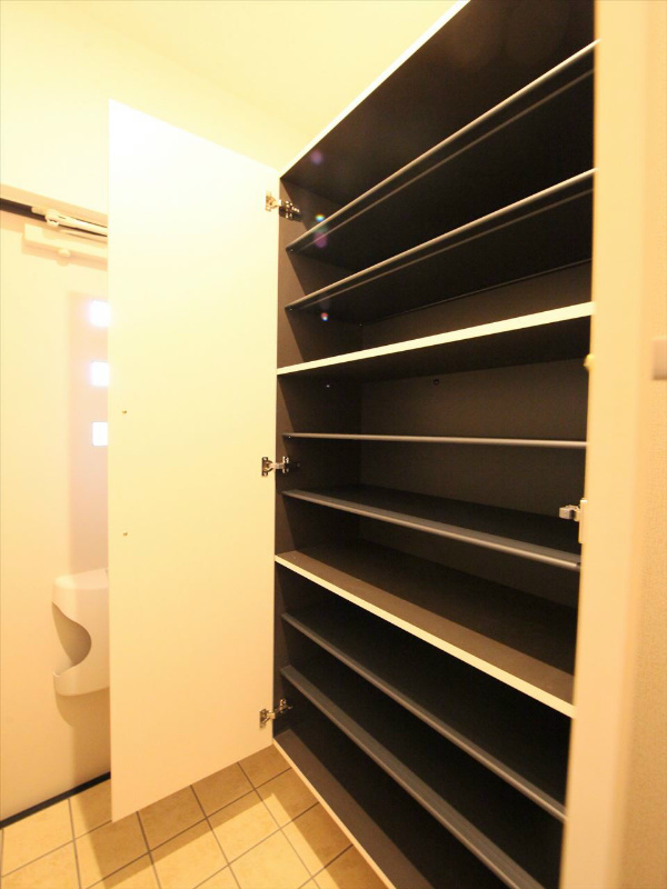 充実シューズボックス