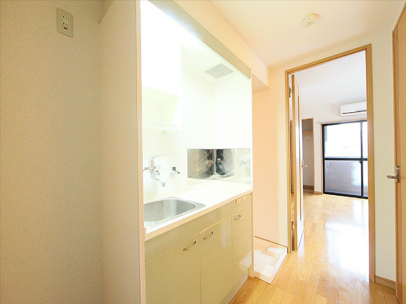 キッチン:二口ガスコンロ設置可