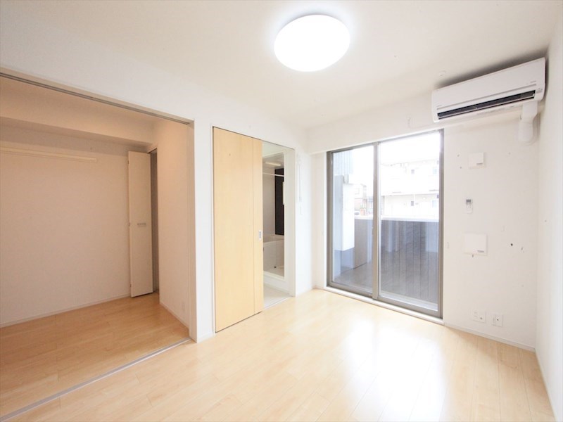 洋室 エアコンついてます!