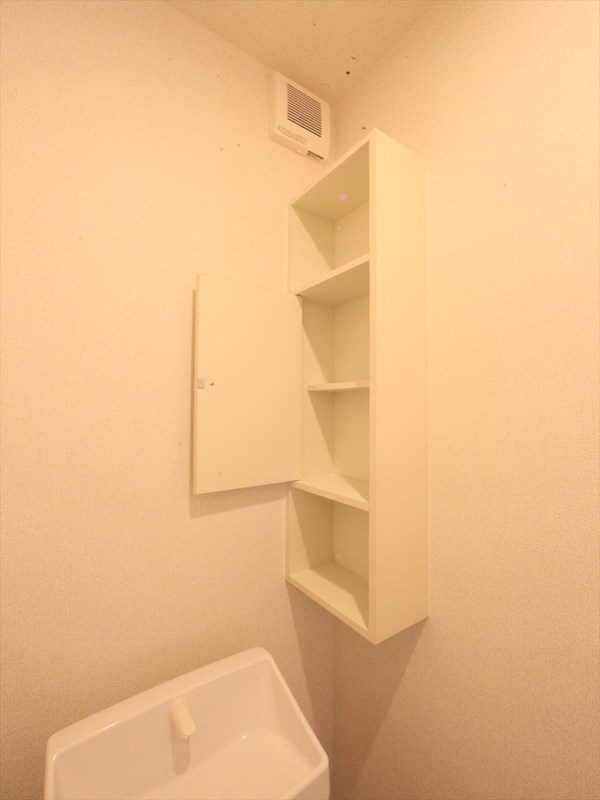 トイレ収納