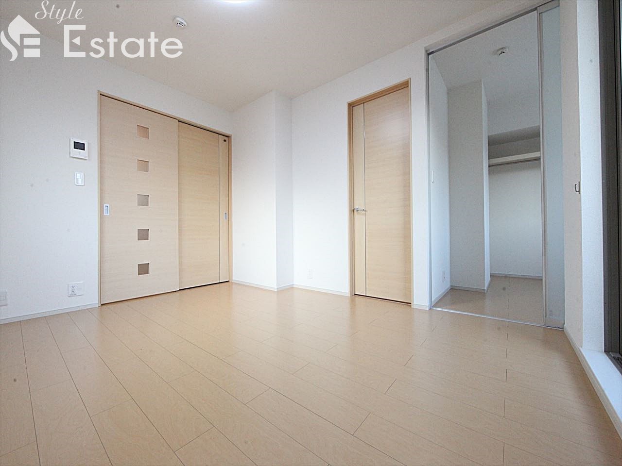 洋室 7.0帖 収納付