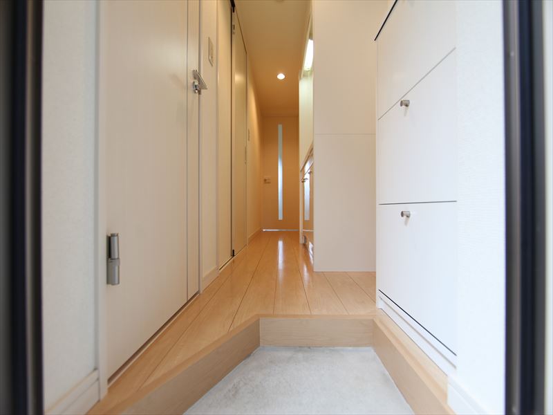 玄関 シューズボックス付