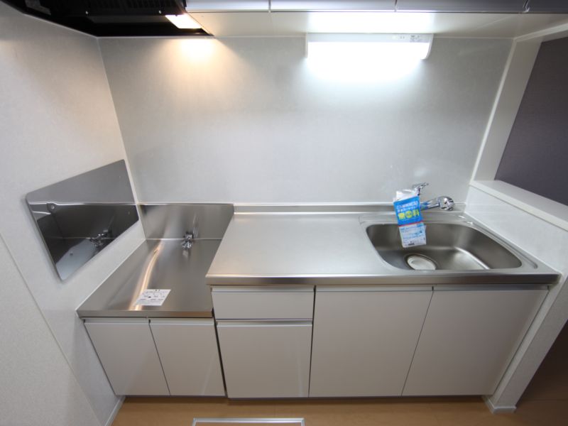 キッチン(ガス2口コンロ設置可)