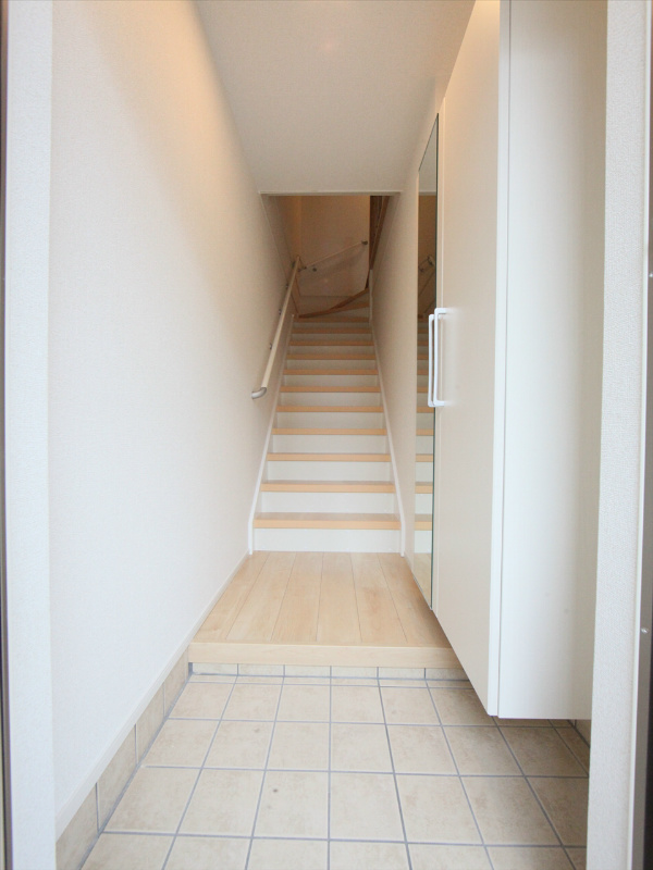 玄関 シューズボックス付き 類似物件