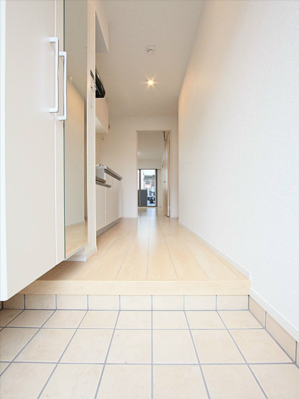 玄関 シューズボックス