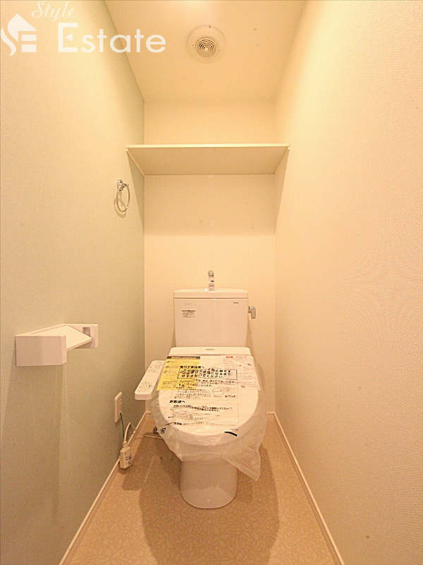 ウォシュレット付き 棚付き